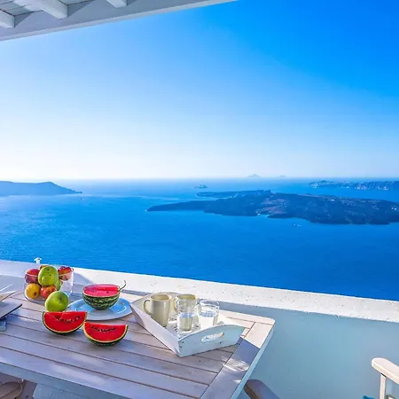 Sunset Cliffside Villa Imerovigli (Santorini)
